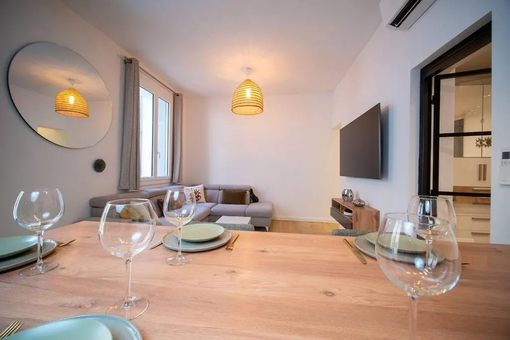 Appartement Climatise Grande Terrasse 2 Chambres Marseille